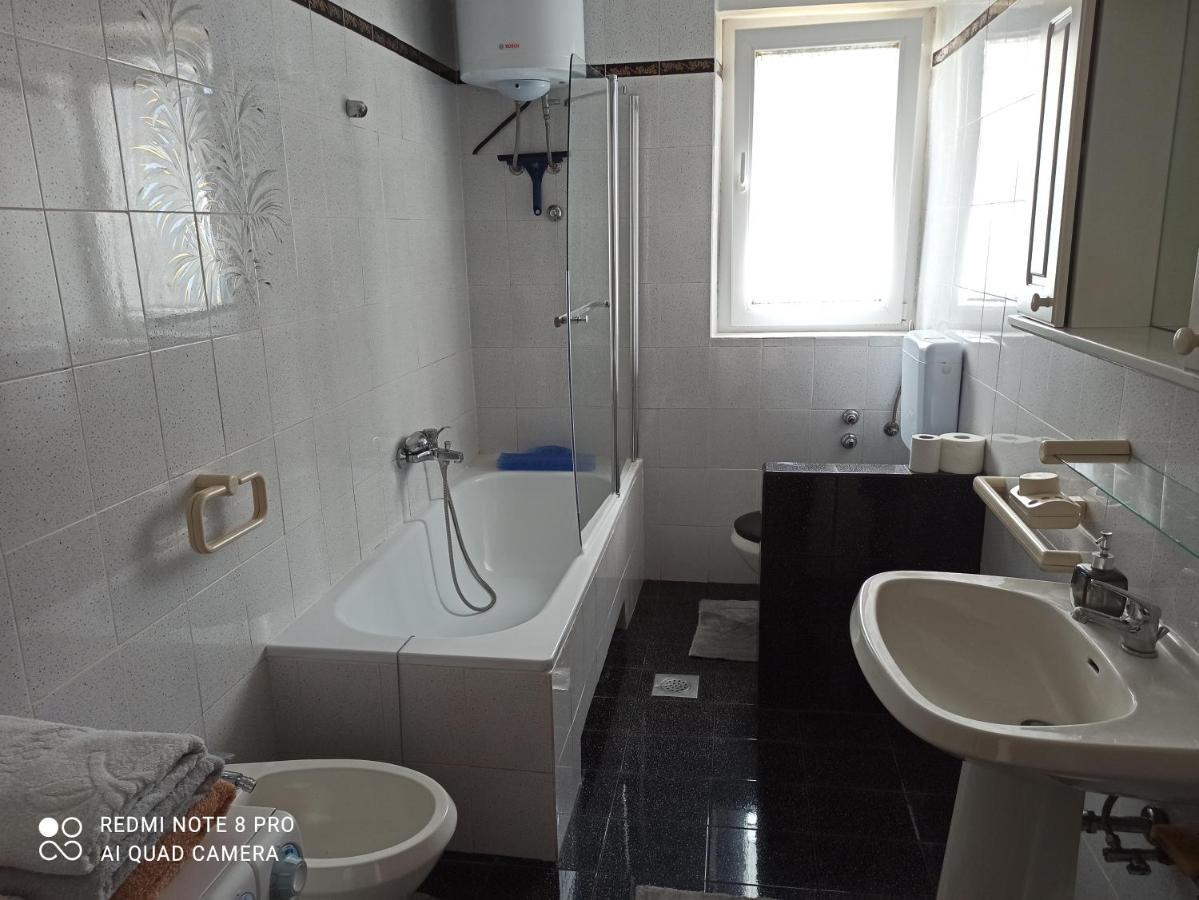 Lea Apartment Umag Εξωτερικό φωτογραφία